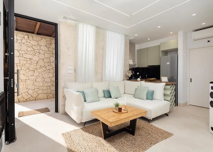 Sun N Salt Private Agios Georgios Pagon