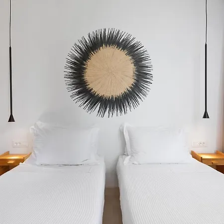 Sun N Salt Private * Agios Georgios Pagon