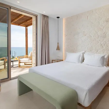 Sun N Salt Private *