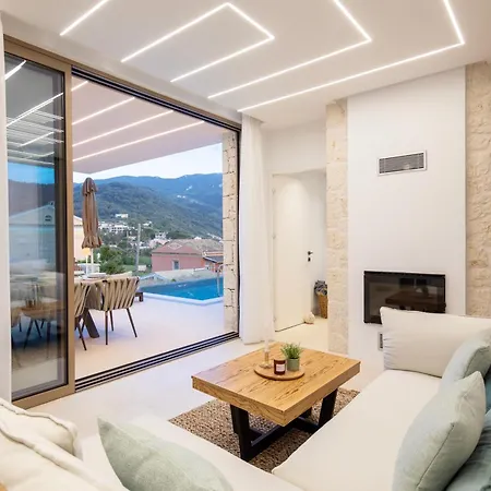 Sun N Salt Private Villa Agios Georgios Pagon